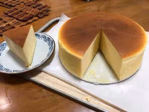 8寸輕乳酪蛋糕不開裂不縮腰