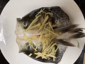 最好吃的剁椒魚頭（絕剁雙椒）