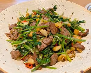 小炒黃牛肉，肉嫩味香！太好吃了簡直是米飯殺手！