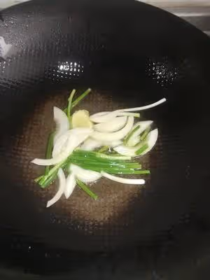 醬爆墨魚仔
