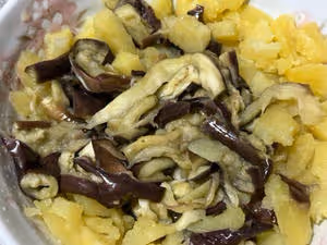 土豆茄子拌雞蛋
