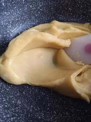 入口即化奶香味十足綠豆糕