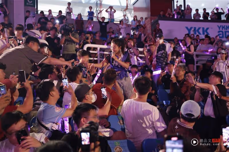 獨家／天后遭啦啦隊女神拒絕合唱！本人急道歉「下一句」讓她冷汗直流