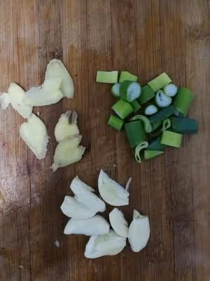 百吃不厭的東北豆角燉肉