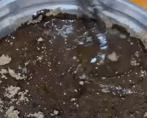 如何熬出光滑嫩嫩的燒仙草黑涼粉
