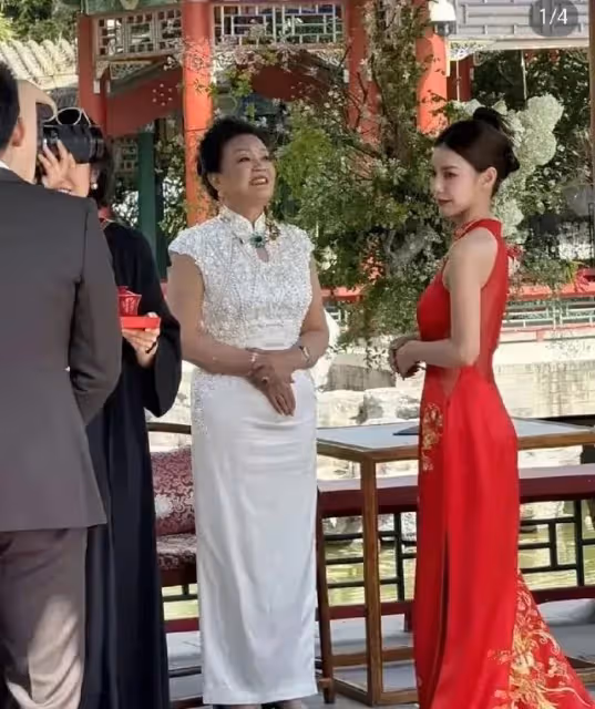 台媒報道汪小菲宴請館長，口碑逆轉，網友喊話S媽黃春梅主動修復關係