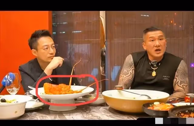 汪小菲這招太高明!麻六記宴請「館長」,宣傳品牌同時為自己正名