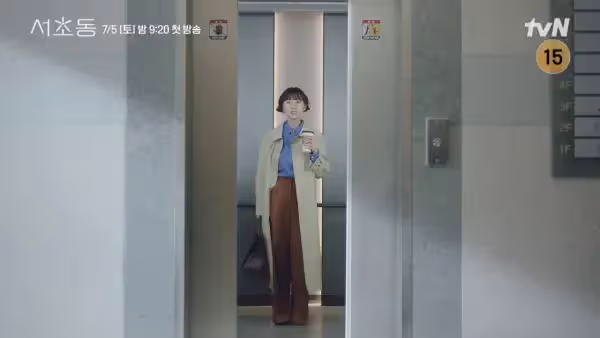 李鍾碩回來了!《瑞草洞》搭檔文佳煐香港取景,相隔三年再演律師!