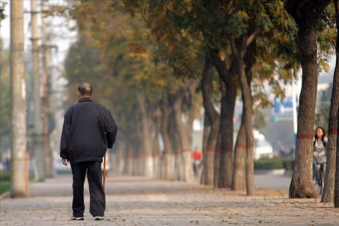 我活到69歲才發現：老了一旦失去價值，親情就會變得無情又現實