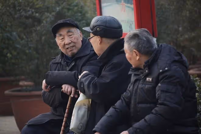 我發現當多大的官，領多高的退休金，子女沒穩定工作晚年照樣悲催