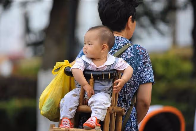 去女兒家帶外孫 4 年，我無怨無悔，可女兒想生二胎我卻極力反對