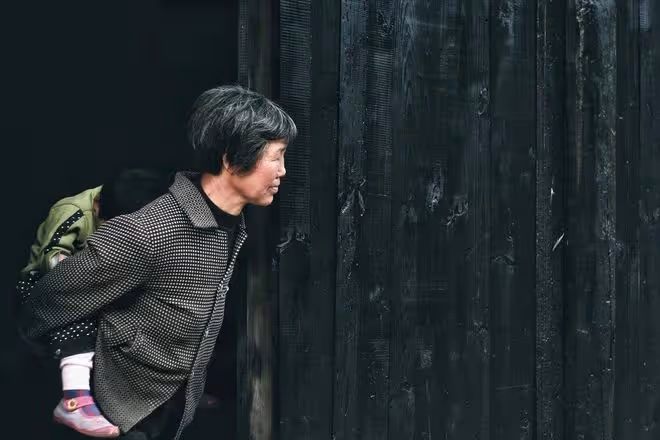 去女兒家帶外孫 4 年，我無怨無悔，可女兒想生二胎我卻極力反對