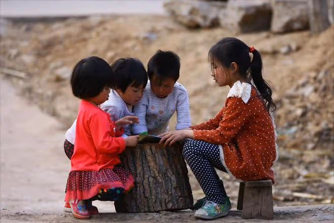30年前，親生父母把年僅5歲的我送人，如今無人養老時卻想到了我
