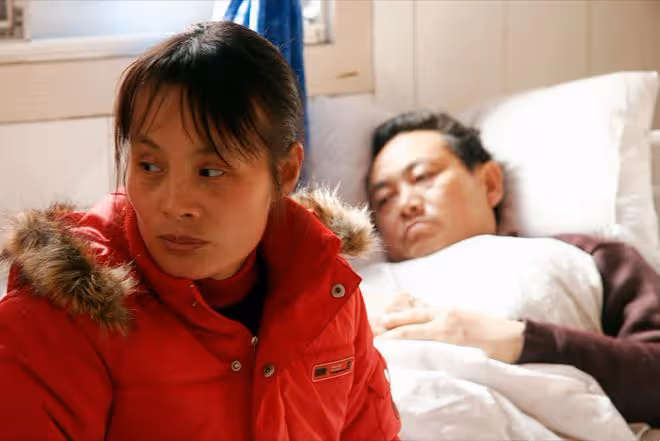 我62歲才恍然發現：忍氣吞聲堅守了37年的婚姻，卻害了兩代人​