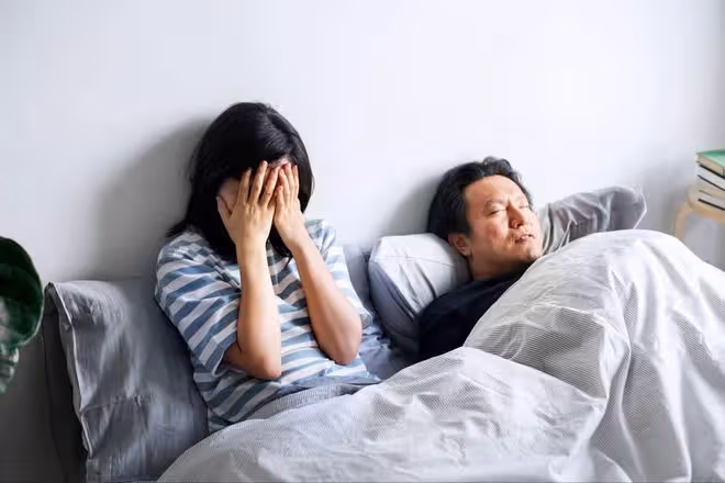 我62歲才恍然發現:忍氣吞聲堅守了37年的婚姻,卻害了兩代人