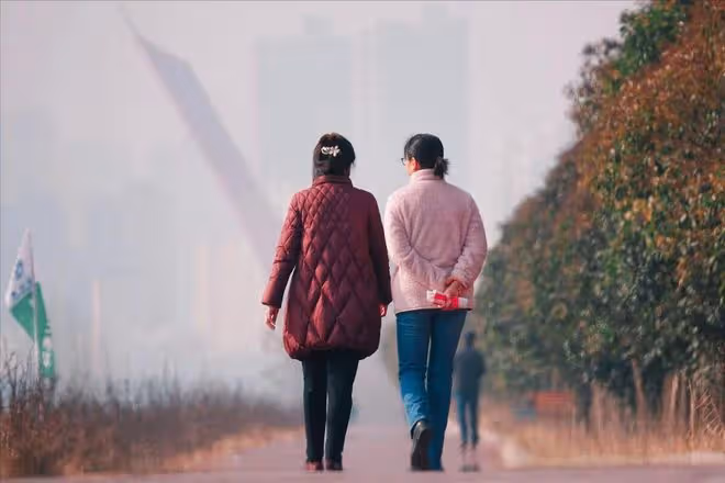 為什麼五六十歲的女人，沒帶孫子前看起來還年輕，帶孫子後卻老了