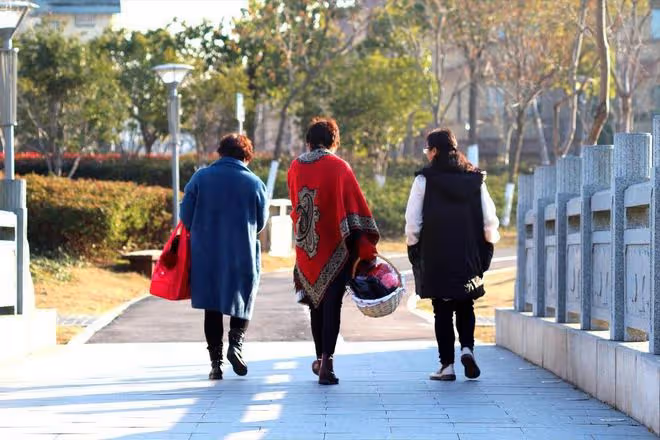 我42歲離婚後做了個重大決定：除了父母孩子，不再主動關心任何人