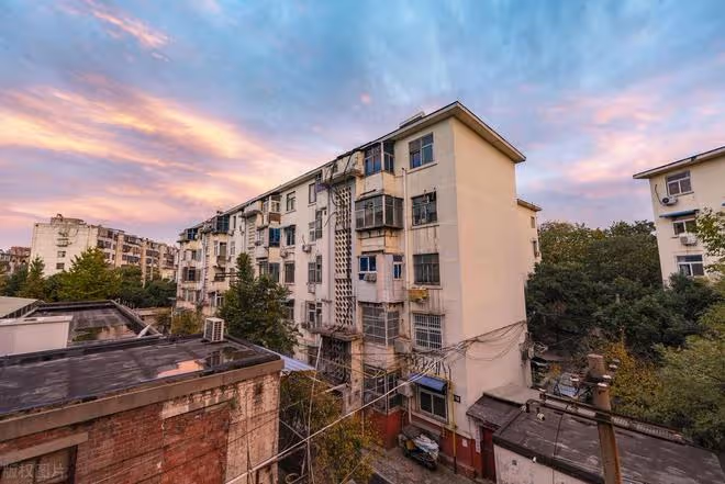 把痴呆老人鎖在房間裡，真的是一種不孝和沒人性的行為嗎？