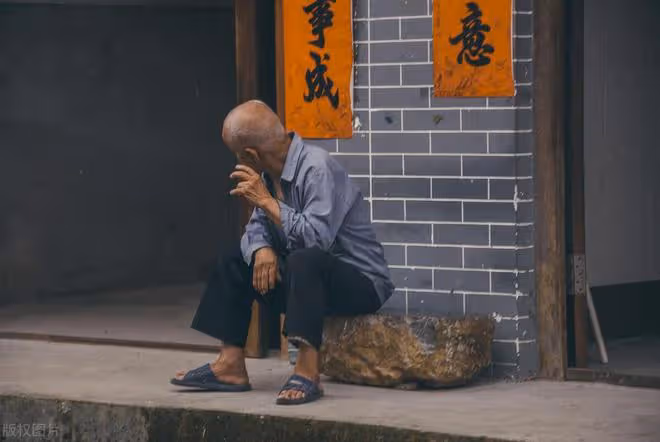 無兒無女的老人，寧願相信政府，也不要把養老希望寄托在侄子身上
