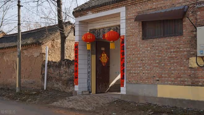 去年陪妻子回娘家過年，我發現了農村岳父岳母一種很勢利的現象