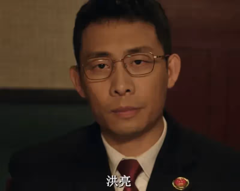 新劇來了，央一、央八巔峰對決，「王炸劇」輪番轟炸，誰能登頂劇王