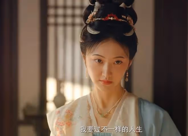 似錦女主前世為什麼死,全家福大猝套餐,姜似不嘻嘻