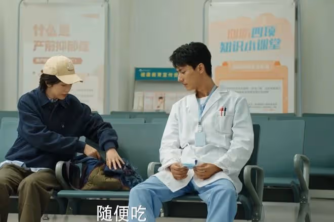 180天重啟計劃人物關係，媽媽的媽媽叫外婆，親爸後爸都是爸