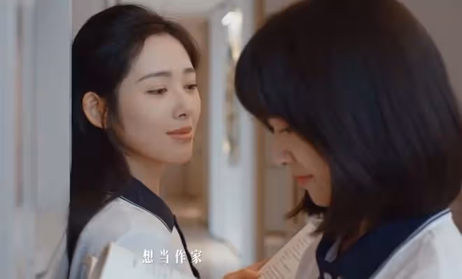 樹下有片紅房子是雙男主嗎,景棲遲親生,宋叢非親生