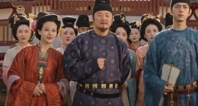 國色芳華講的什麼故事,主要人物偷偷藏不住,不裝了