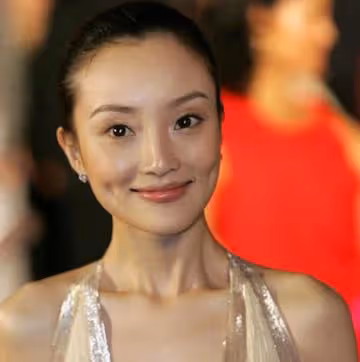 初戀曝光 賈乃亮為啥跟黃聖依分手追李小璐？她倆當年差距太大了