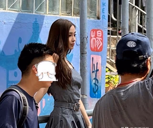 跟黃曉明離婚3年，baby被打回原形，郭德綱的話應驗了