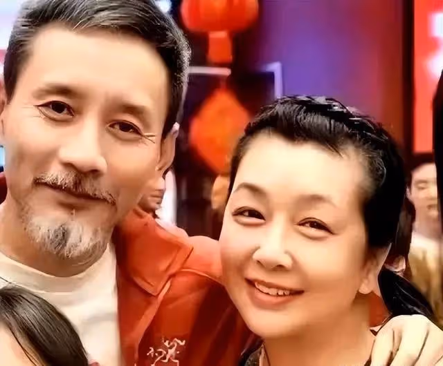 靳東和高曙光怎麼也沒想到，江珊離開他們會走上另一條康莊大道