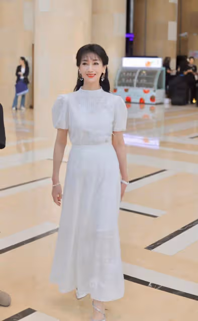 直到葉童主動退出《新白》巡演，周星馳說的那句話終於有人信了