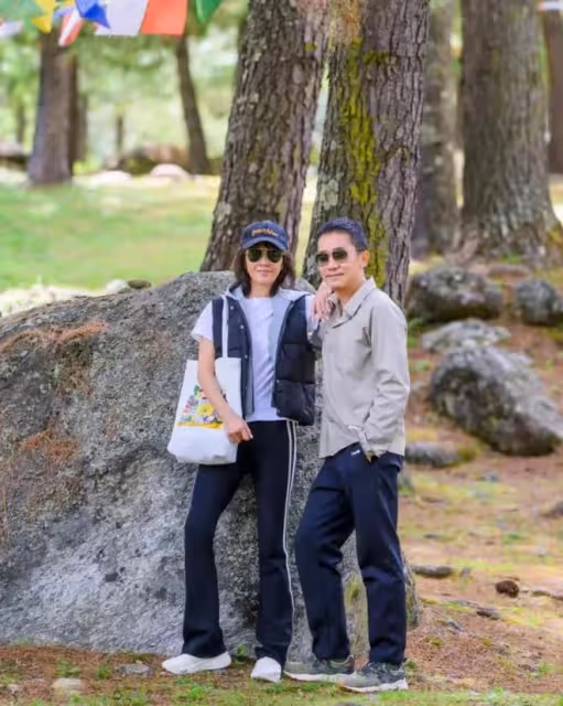 劉嘉玲夫婦和陳松伶夫婦秀恩愛，有人敷衍有人貌合神離好打臉