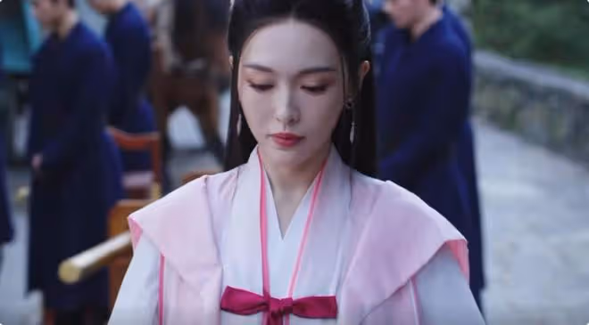 42歲唐嫣演少女40歲李晟演媽媽，結果李晟看起來像女兒唐嫣像媽媽