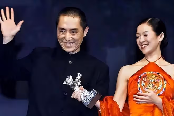 拔出蘿蔔帶出泥！馬進風波牽涉張藝謀陳凱歌，吳京楊冪一語成讖