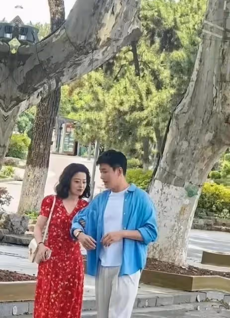 50歲梅婷跟佟大為演情侶被說像兩代人，吳奇隆說的話終於有人信了