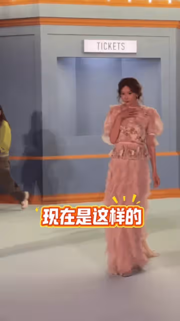 林志玲回應「縮脖子」體態爭議，稱媽媽真的太久沒當明星了