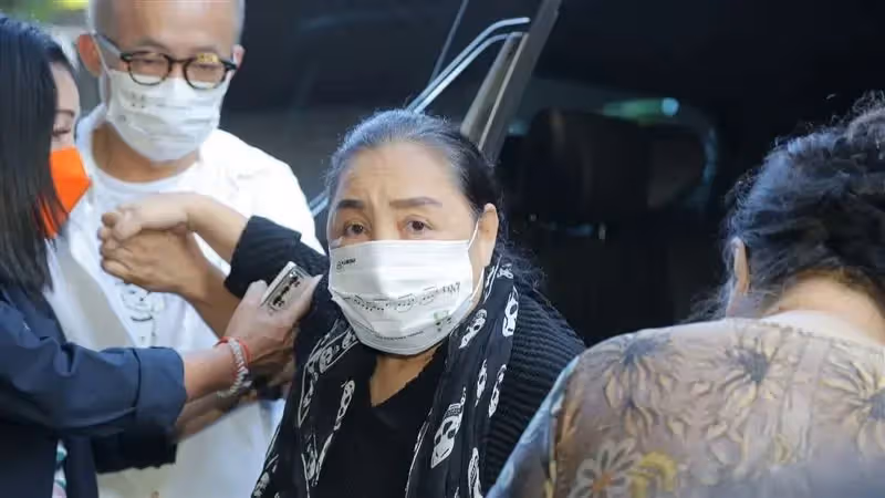 就醫至今2年!資深女星「憔悴面容曝光」鐵粉不舍 好友嘆「是很艱難的階段」醫師估:恐變永久性