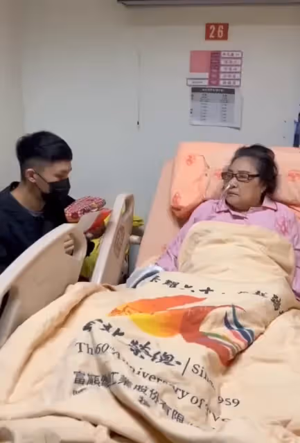就醫至今2年!資深女星「憔悴面容曝光」鐵粉不舍 好友嘆「是很艱難的階段」醫師估:恐變永久性