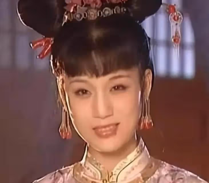 她長太美被導演「據為己有」,同居27年沒證沒娃,63歲不治身亡