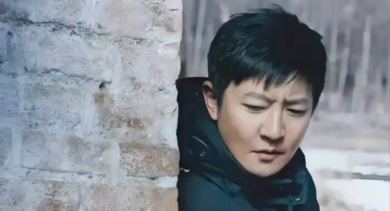 2025最能扛劇的8位男演員,郭京飛王鶴棣跌出前3,第1名竟然是他!