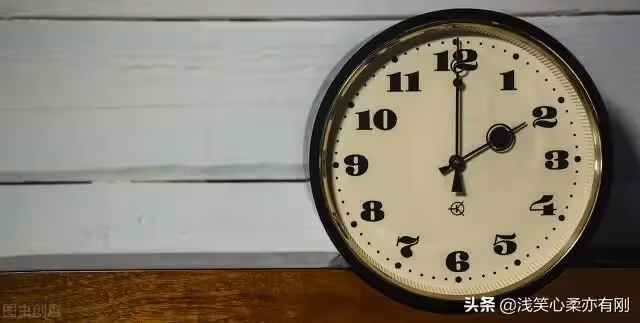 我沒有出軌，愛玩怎麼就不守婦道了，離婚後母親給我一巴掌：活該