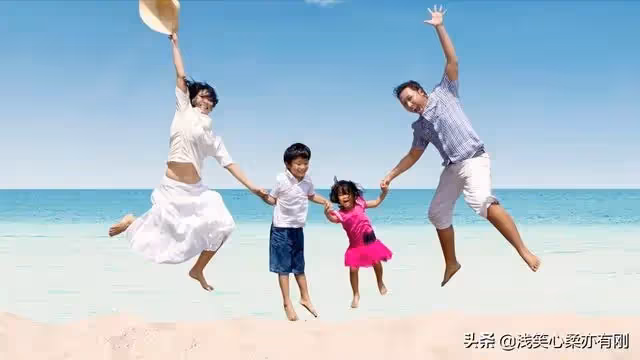 我沒有出軌，愛玩怎麼就不守婦道了，離婚後母親給我一巴掌：活該