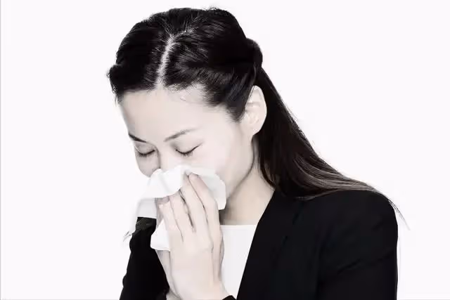 21歲的美女老師為什麼淚流不止，14歲的男生為什麼頻頻針對
