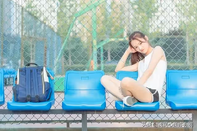 老實男人不傻，能包容花心女人的過去，不能容忍婚內出軌，離婚吧