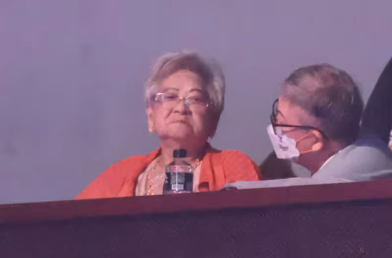 蔡琴紀錄片自掀「私密情事」　92歲蔡媽媽到場力挺激動拭淚