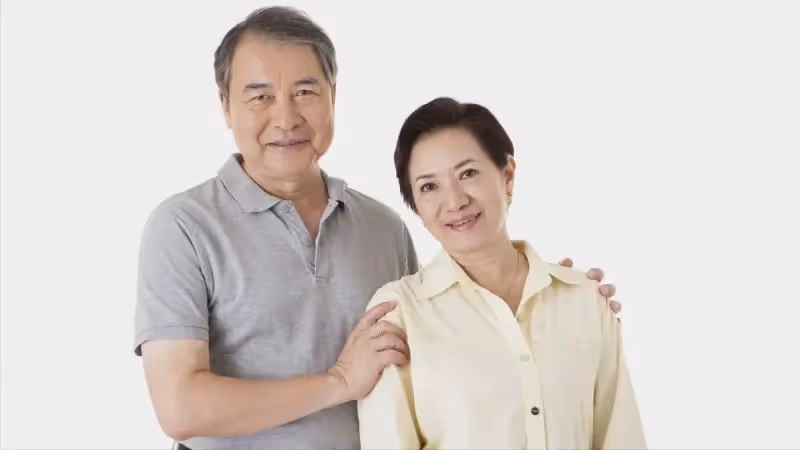 為了侄子結婚，婆婆竟要求兒子一家搬出去，公公痛斥：你當不了家
