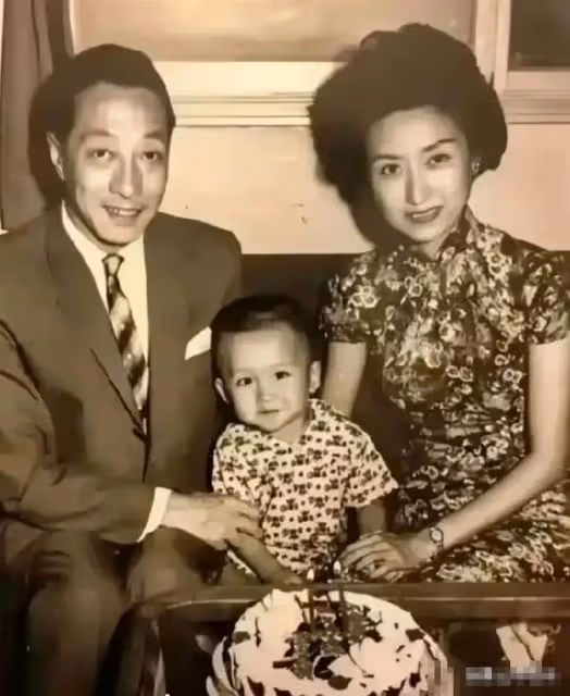 張嘉欣:41歲嫁給庾澄慶,兩年抱倆,比伊能靜幸運的是「張正芬老了」
