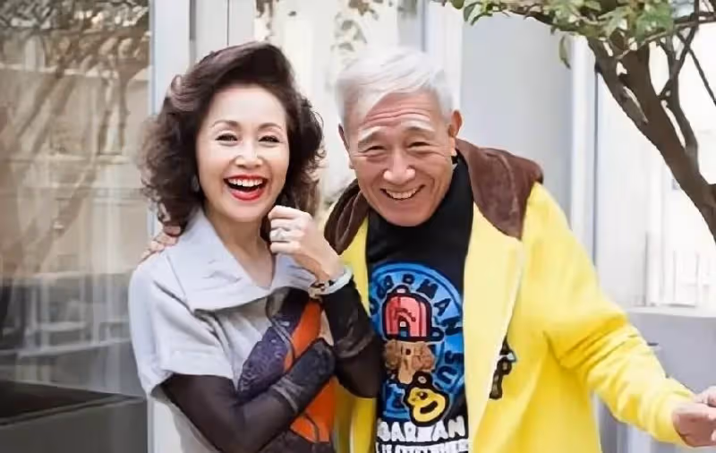 82歲台灣歌王「2婚2離」，再婚娶「小33歲女兒閨蜜」，女兒氣到要斷絕關係，如今近況「太驚人」